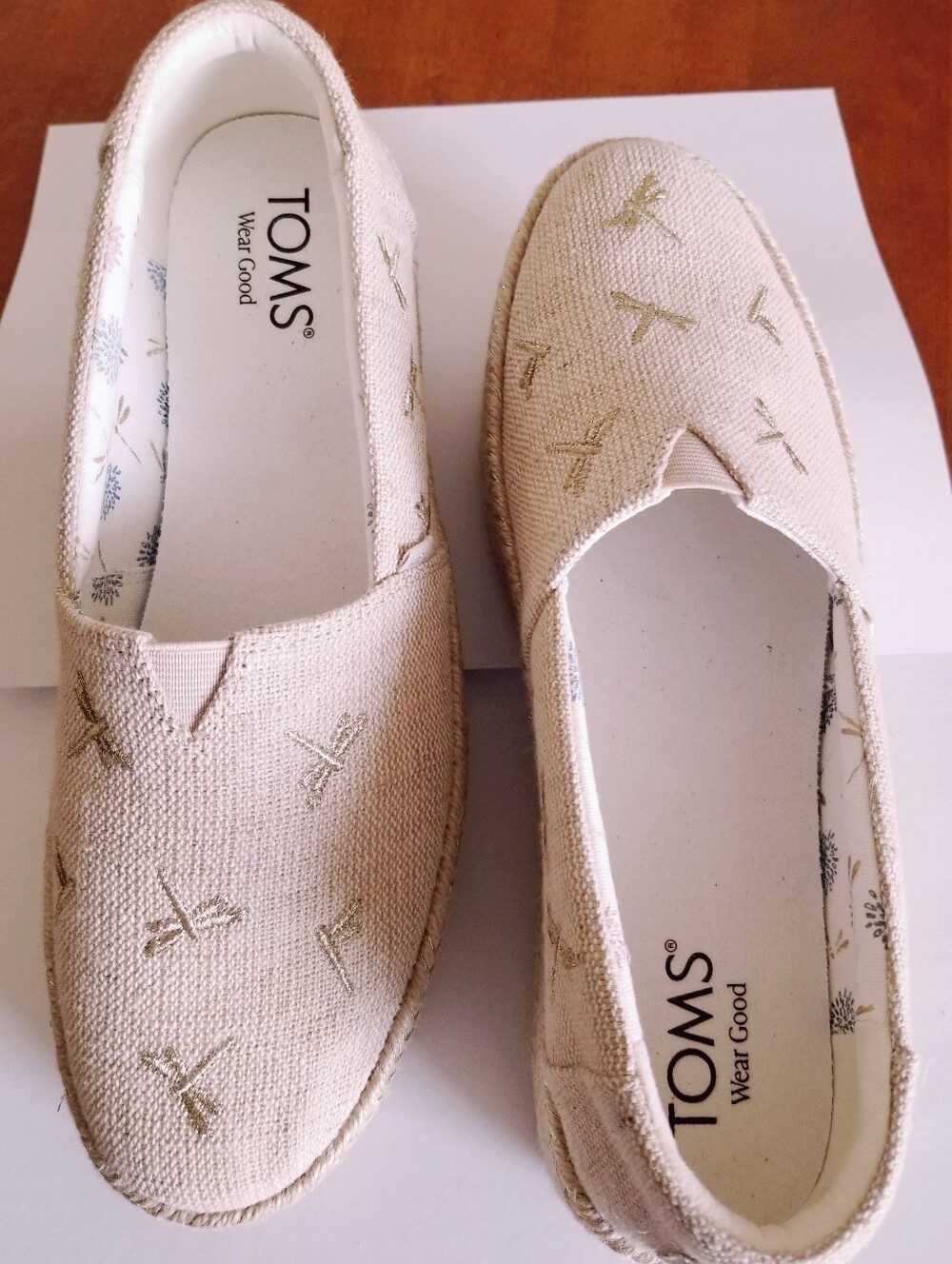 Toms Natural Canvas Slip-On Espadrilles with Subtle Dragonfly Embroidery - Picture 3 of 5